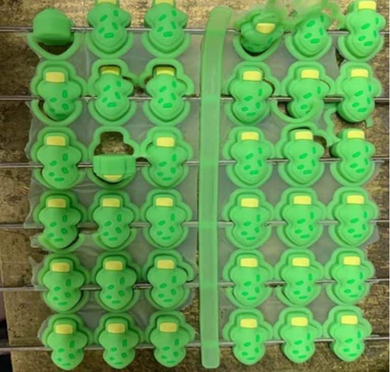 How Can You Glue Silicone Together? ZSR