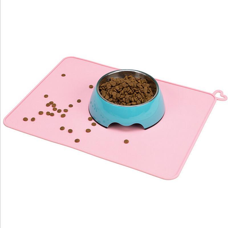silicone pets feeding mat 1 - Silicone Waterproof Pet Food Tray - ZSR