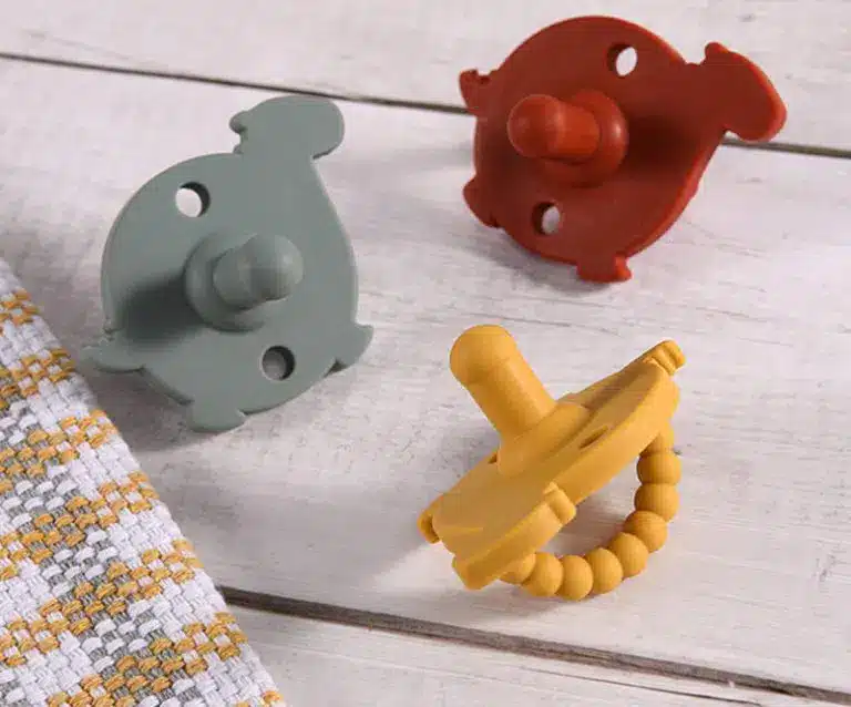 Custom silicone pacifier factory