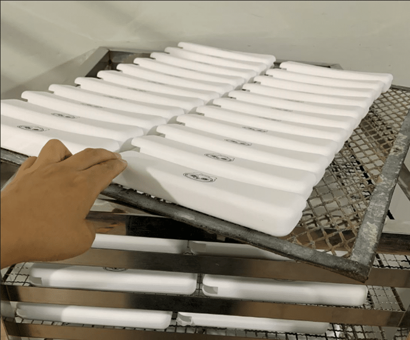 Silicone pencil case for feeling oil painting - How To Create Your Silicone Cases? - Z.S.R.