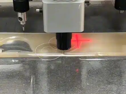 Vibrating knife cutting machine silicone material cutting 1 - TPR vs. Silicone: A Material Comparison to Understand the Differences in One Article! - Z.S.R.