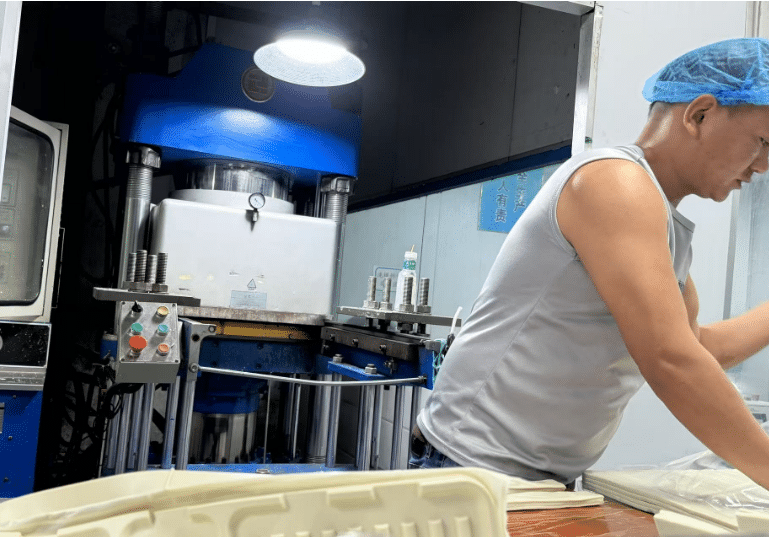 Molding stage - How to create private silicone mats? - Z.S.R.