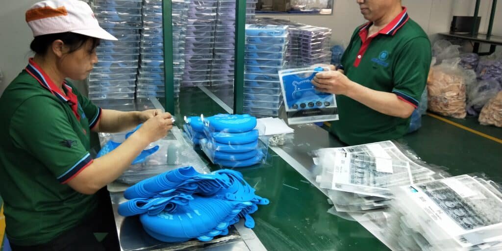 Package the baby bibs - Silicone Grips - Z.S.R.