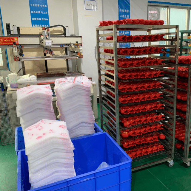 Silicone Coloring Placemat Manufacturing - Silicone Placemats - Z.S.R.