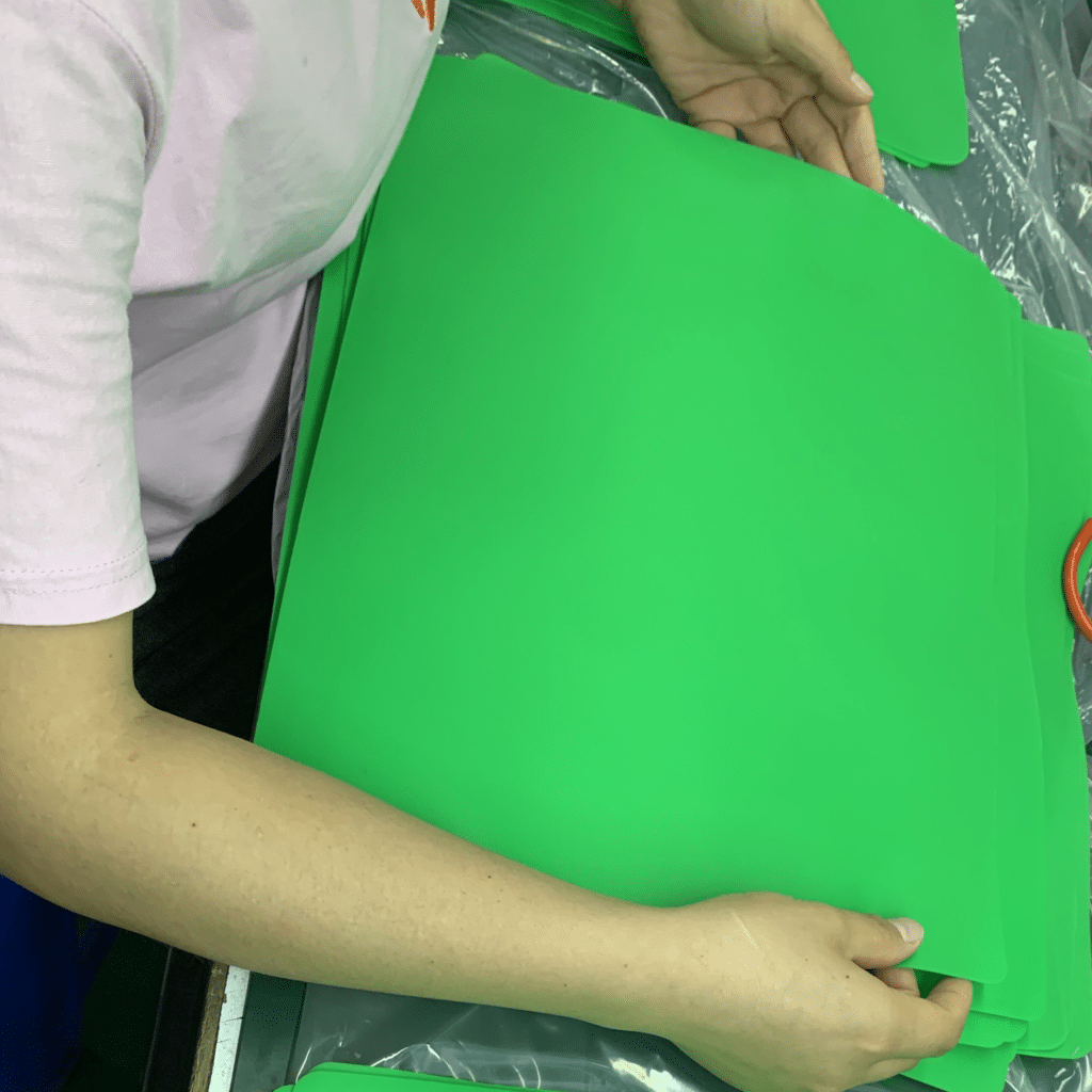 Silicone molded products QC - How to create private silicone mats? - Z.S.R.