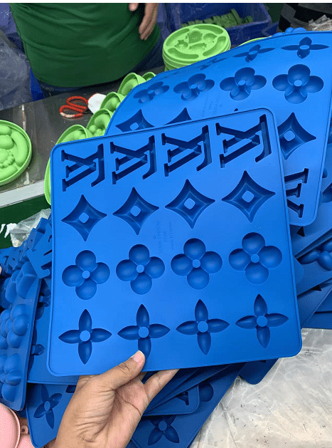 Silicone ice tray for LV - silicone molds - Z.S.R.